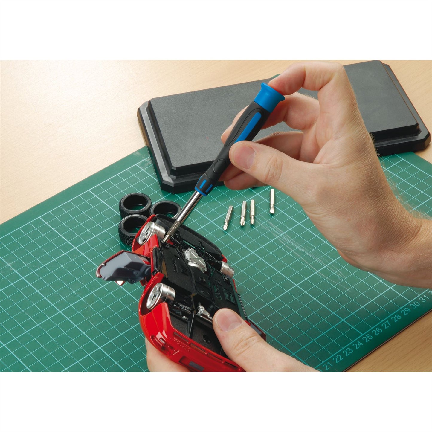 Draper 09550 Soft Grip Precision Screwdriver & Bit Set 31 Piece