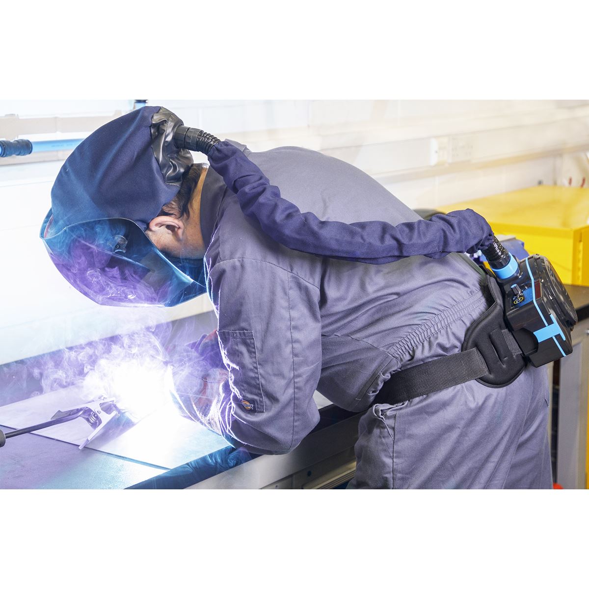 Sealey PWH616 Auto Darkening Welding Helmet with TH1 Powered Air Purifying Respirator (PAPR)