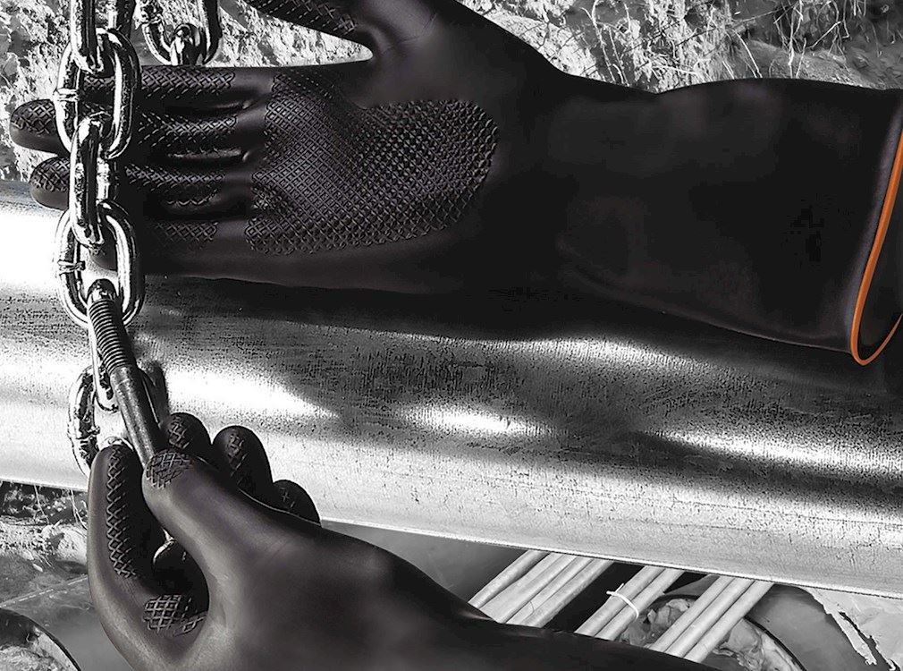 Polyco Jet Black Heavy Duty Rubber Gloves Chemical Protection
