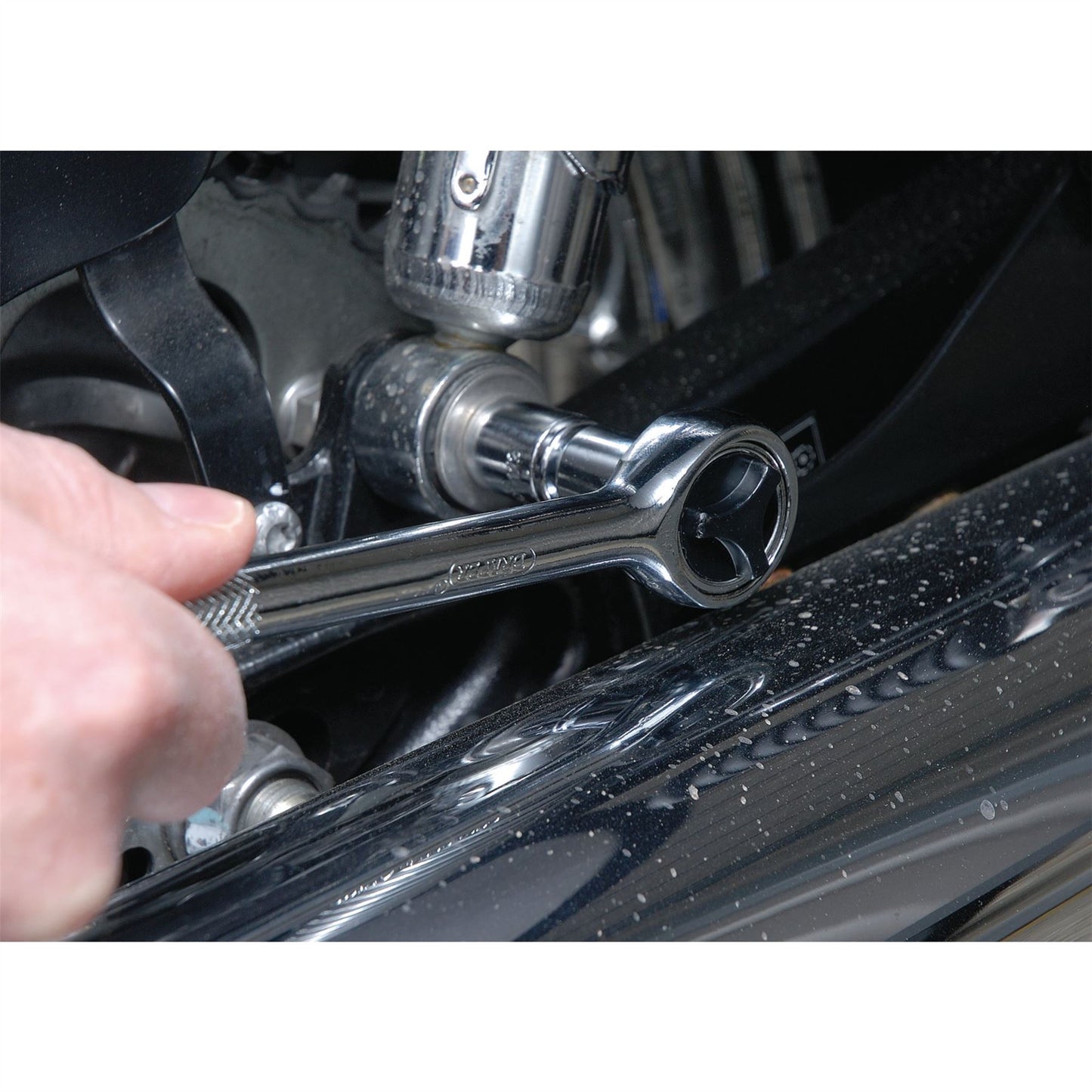 Draper 68836 Redline® Socket Set 1/4" 3/8" Sq. Dr. 39 Piece